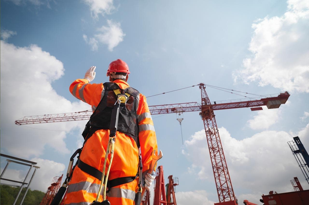 Adverse weather increases risk of tower crane collapse