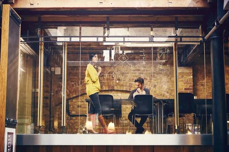 Brainstorming in an office